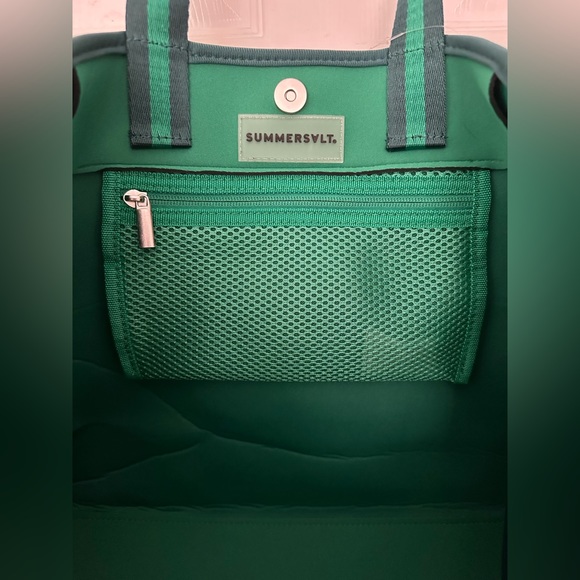 NWT Summersalt Neoprene Tote - Picture 5 of 6